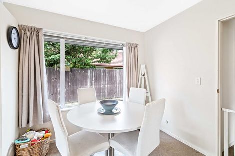 Photo of property in 2/38 Maxwell Street, Riccarton, Christchurch, 8041