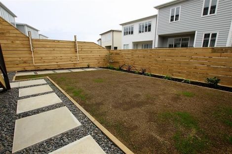 Photo of property in 40 Fernly Rise, Flat Bush, Auckland, 2019