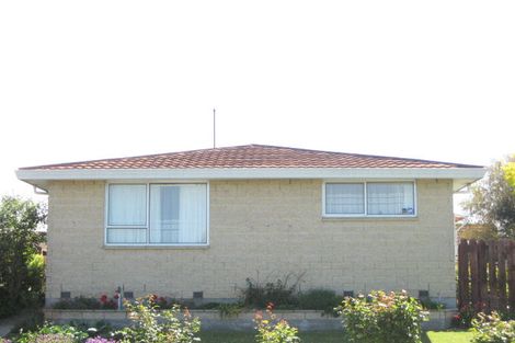 Photo of property in 1/7 James Condon Place, Redwood, Christchurch, 8051
