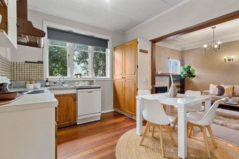 Photo of property in 169 Dixon Street, Masterton, 5810