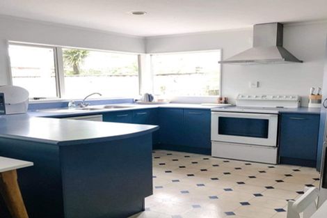 Photo of property in 8f2- Tulsa Grove, Totara Park, Upper Hutt, 5018