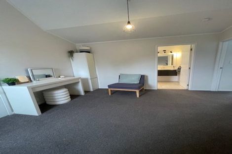 Photo of property in 12 Fresil Lane, Massey, Auckland, 0614