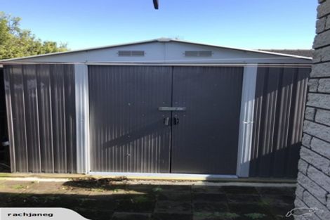 Photo of property in 15 Seaspray Drive, Mount Maunganui, 3116
