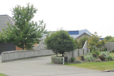 Photo of property in 44 Lewisham Park, St Albans, Christchurch, 8052