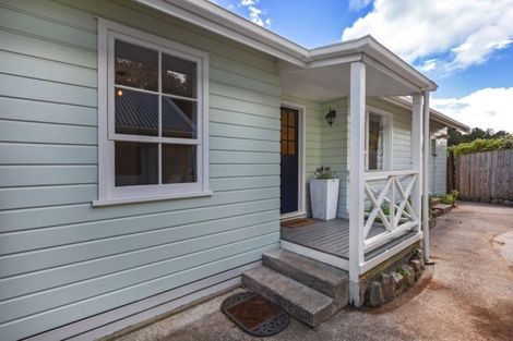 Photo of property in 52 Hicks Close, Whitby, Porirua, 5024