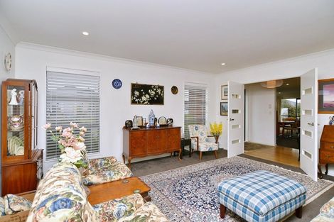 Photo of property in 32 Te Whenu Crescent, Marshland, Christchurch, 8083