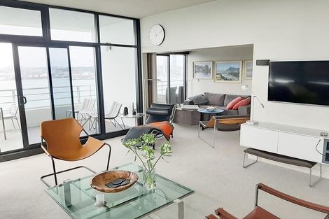 Photo of property in 45 Stanley Point Road, Stanley Point, Auckland, 0624