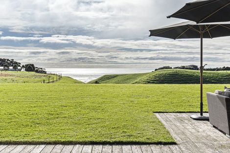 Photo of property in 438a Lwr Pitone Road, Pitone, New Plymouth, 4374