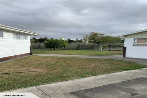 Photo of property in 44 Escort Grove, Awapuni, Palmerston North, 4412