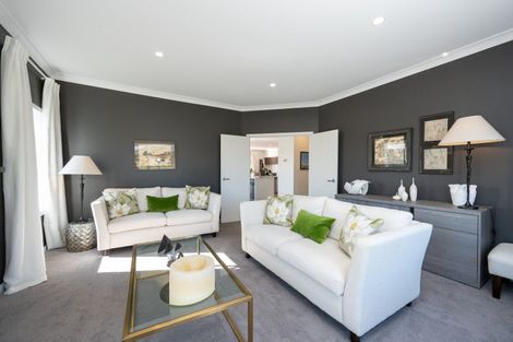 Photo of property in 29 Whakatomo Place, Havelock North, 4130