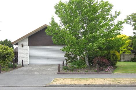 Photo of property in 2 Jacaranda Place, Parklands, Christchurch, 8083