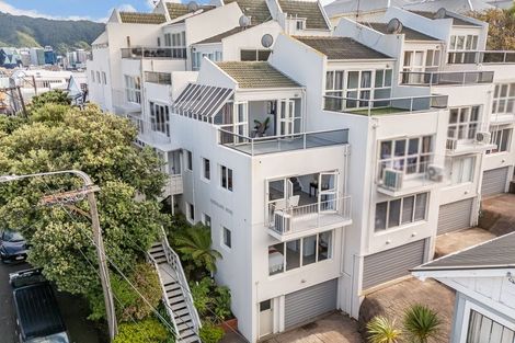 Photo of property in Mcfarlane Mews, 7/2 Mcfarlane Street, Mount Victoria, Wellington, 6011