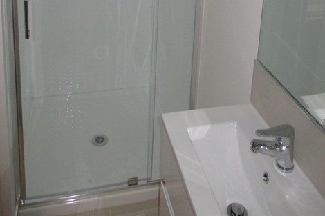 Photo of property in 21u4 Greensboro Street, Hamilton East, Hamilton, 3216