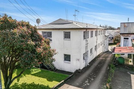 Photo of property in 81 Lake Road, Frankton, Hamilton, 3204