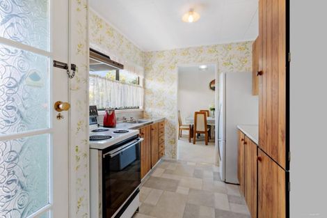 Photo of property in 34 Aviemore Drive, Highland Park, Auckland, 2010
