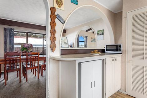 Photo of property in 4 Ratima Place, Whakatane, 3120