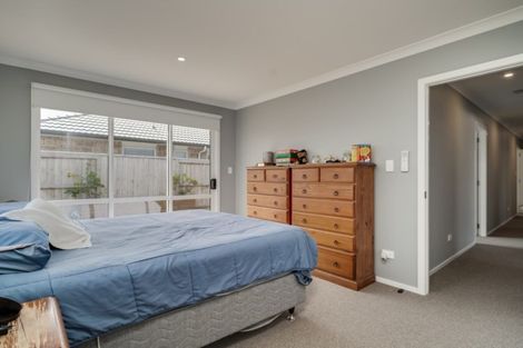 Photo of property in 19 Ponga Place, Papamoa Beach, Papamoa, 3118