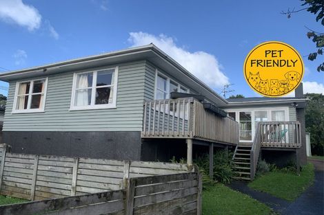 Photo of property in 72 Derwent Crescent, Titirangi, Auckland, 0604