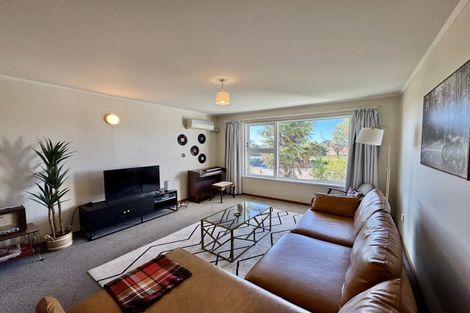 Photo of property in 1a Wai-iti Road, Maori Hill, Timaru, 7910