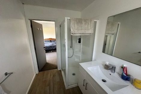 Photo of property in 10b Cameron Place, Fernhill, Queenstown, 9300