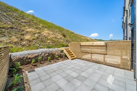 Photo of property in 37 Holystone Road, Whitby, Porirua, 5024