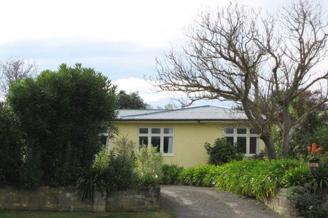 Photo of property in 11 Elizabeth Place, Clive, 4102