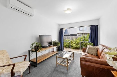 Photo of property in 94 Wainui Street, Riccarton, Christchurch, 8041