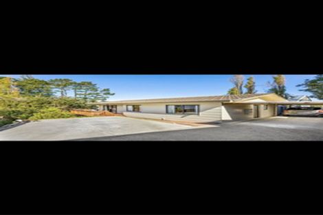 Photo of property in 3 Fernhaven Place, Massey, Auckland, 0614