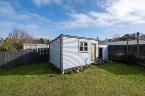 Photo of property in 100 Hathaway Street, Stratford, 4332