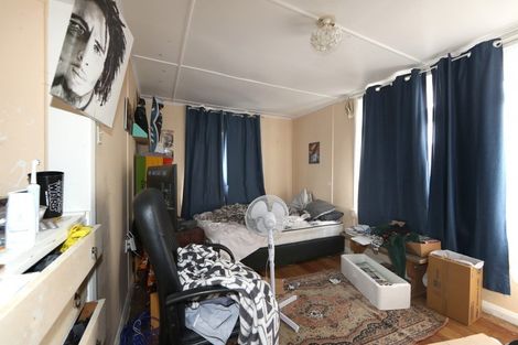 Photo of property in 118 Stortford Street, Saint Leonards, Hastings, 4120