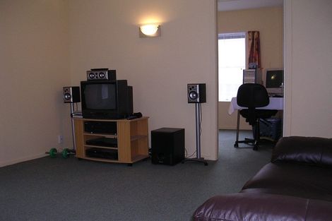 Photo of property in 161u2 Glenmore Street, Kelburn, Wellington, 6012