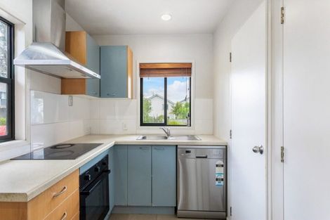Photo of property in 2626/10 John Jennings Drive, Oteha, Auckland, 0632