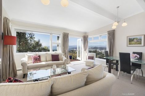 Photo of property in 47 Harbour View Road, Northland, Wellington, 6012