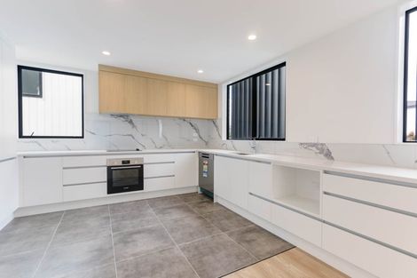 Photo of property in 30b/1 Westgate Drive, Massey, Auckland, 0614