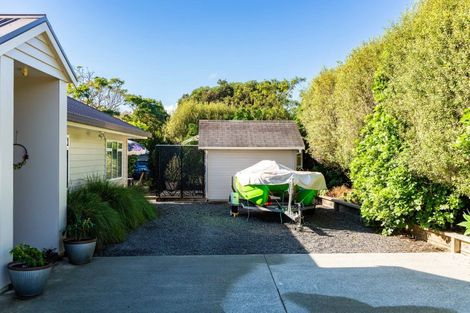 Photo of property in 56 Moir Point Road, Mangawhai Heads, Mangawhai, 0505