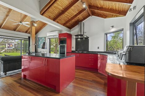 Photo of property in 5 Pukanui Avenue, Totara Park, 2019