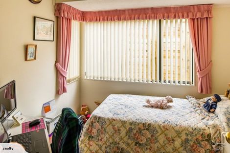 Photo of property in 46u2 Burgess Road, Johnsonville, Wellington, 6037