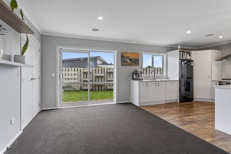 Photo of property in 4 Te Wiremu Lane, Otaki, 5512