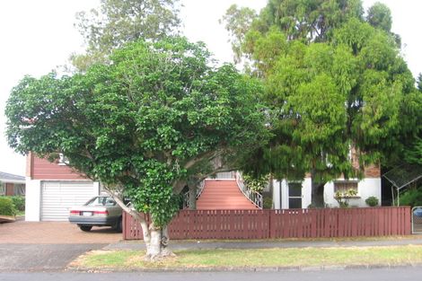 Photo of property in 1/35 Lynwood Road, New Lynn, Auckland, 0600