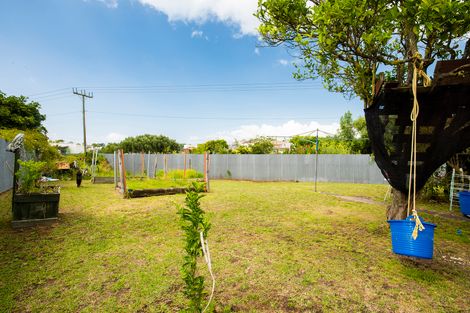 Photo of property in 44 Northcote Road, Te Hapara, Gisborne, 4010