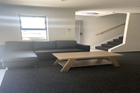 Photo of property in 29u2 May Street, Hamilton East, Hamilton, 3216