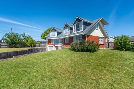 Photo of property in 1121 Heaphy Terrace, Fairfield, Hamilton, 3214