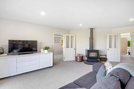 Photo of property in 23 Cairnbrae Drive, Prebbleton, 7604