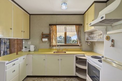 Photo of property in 25 Humphries Street, Inglewood, 4330