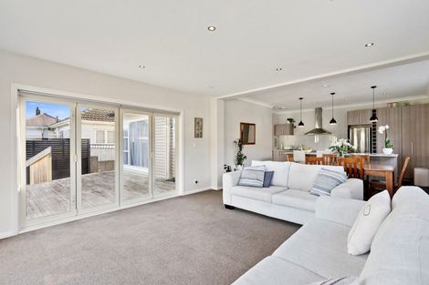 Photo of property in 41 Fairfield Avenue, Fairfield, Lower Hutt, 5011