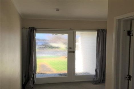 Photo of property in 17 Friesian Drive, Mangere, Auckland, 2022