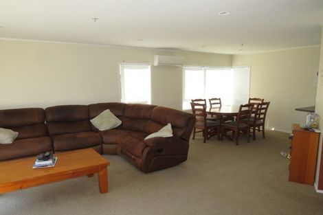 Photo of property in 3 Mayfair Close, Whitianga, 3510