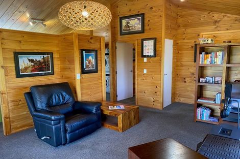 Photo of property in 21a Easton Way, Levin, 5510