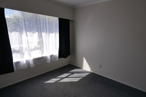 Photo of property in 1/10 Gloaming Place, Conifer Grove, Takanini, 2112