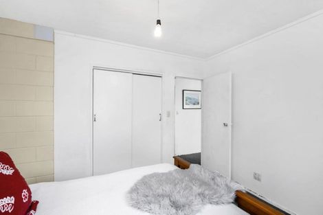 Photo of property in 1f1 Harland Street, Brooklyn, Wellington, 6021